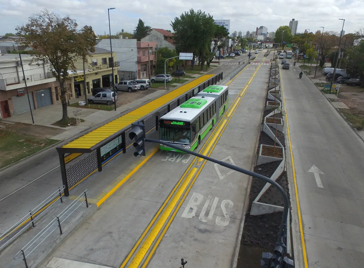 07.05.2019-metrobus-quilmes-drone-foto-web