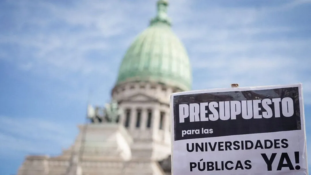 Presupuesto-unviersitario-marcha-1080x608