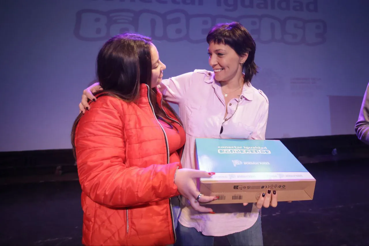 03ba2ad4-5c7f-45bb-8325-ec92a7b7a8a2