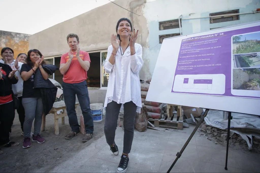 MAYRA RECORRIÓ LAS OBRAS DE LA ES 58 DE LA RIBERA 1