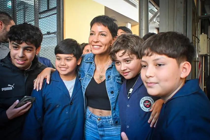 0ee0e64b-34b1-483f-bec4-3c30d95bf0bc