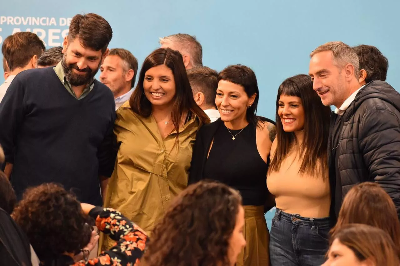 MAYRA CON KICILLOF Y VILAR 1