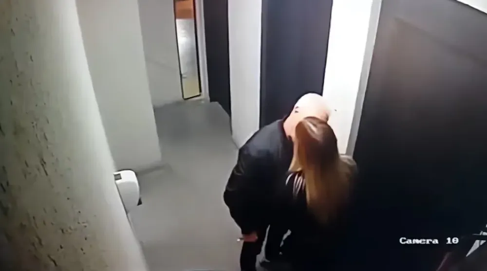 la-mujer-fue-identificada-a-traves-de-camaras-de-seguridad-SMTZGVJLGNGBRMKEEZ27JUNBDU