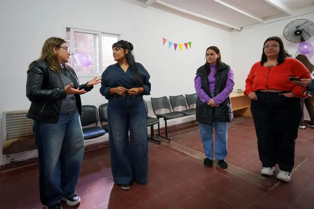EL MUNICIPIO CULMINÓ LA OBRA DE REFACCIÓN DEL CAPS DE BERNAL OESTE REALIZADA 100% CON FONDOS PROPIOS 1