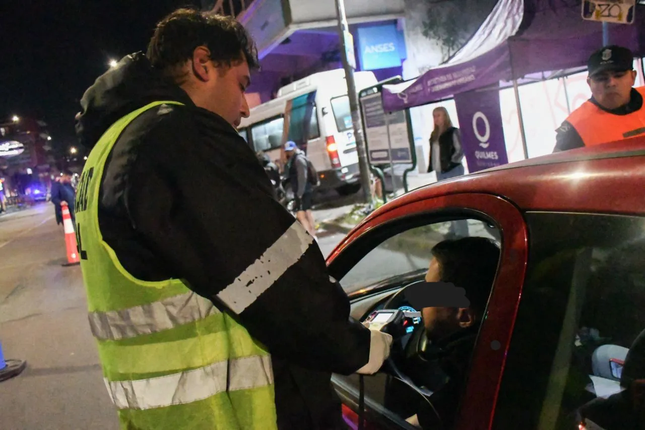 EL MUNICIPIO CLAUSURÓ SALONES BAILABLES DE SOLANO, QUILMES CENTRO Y OESTE 2