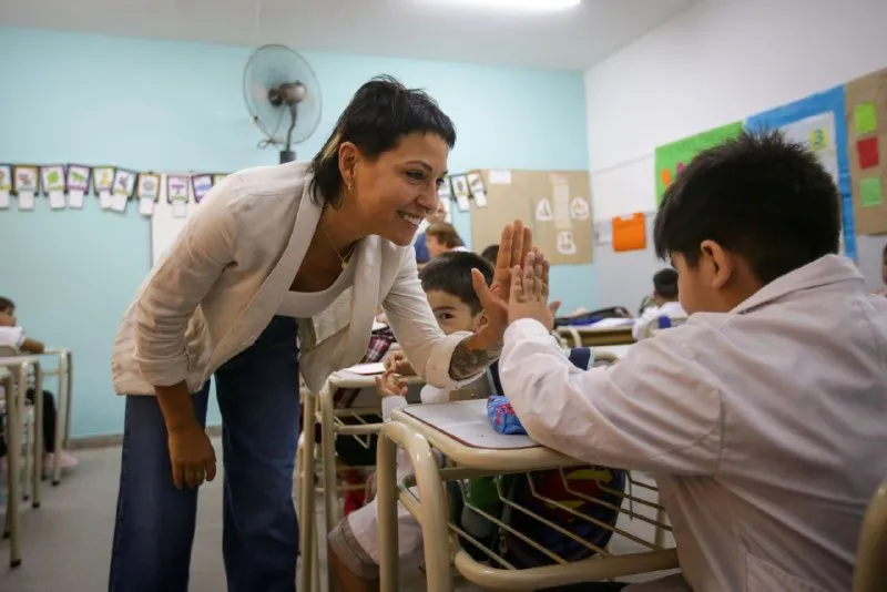 60b7e7aa-44d2-4318-ba46-a44fca1e9616