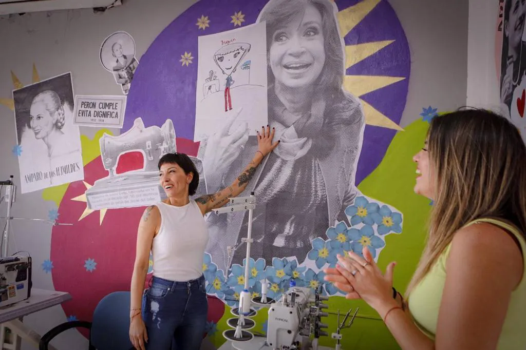 de548262-cc68-4563-9291-c776981383d8