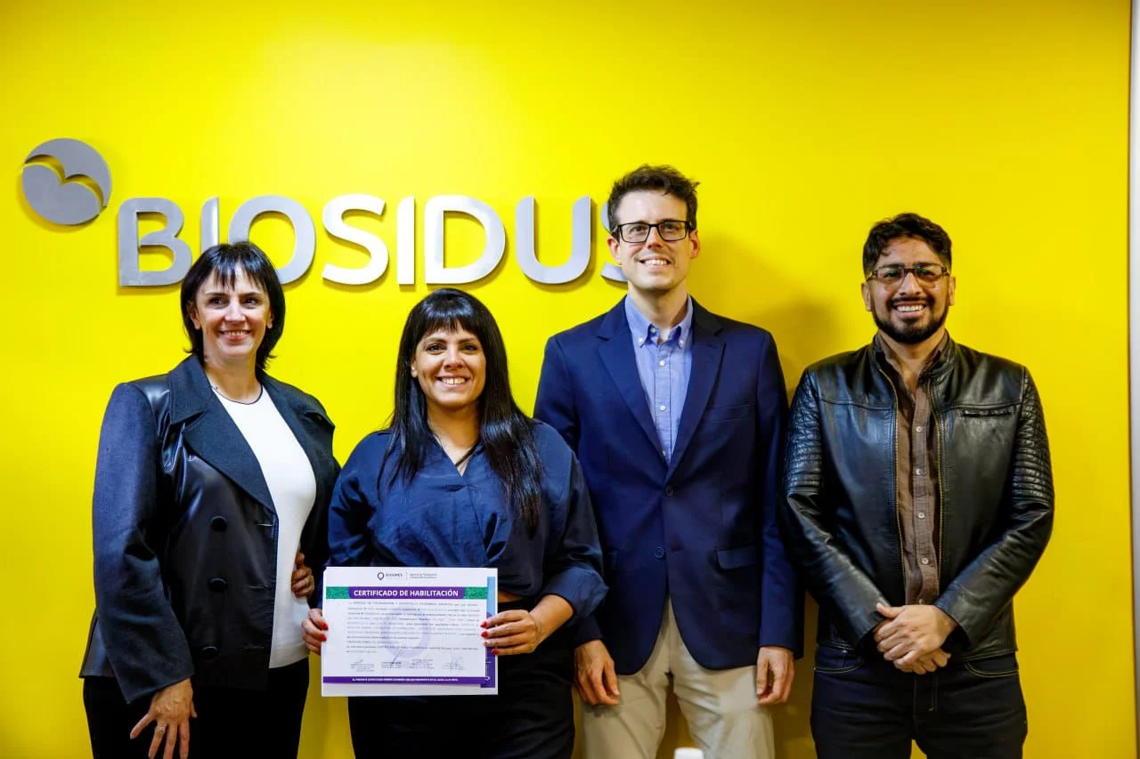 EL MUNICIPIO DE QUILMES ENTREGÓ EL CERTIFICADO DE HABILITACIÓN A LA PLANTA DE PRODUCCIÓN DE BIOSIDUS EN BERNAL OESTE 1