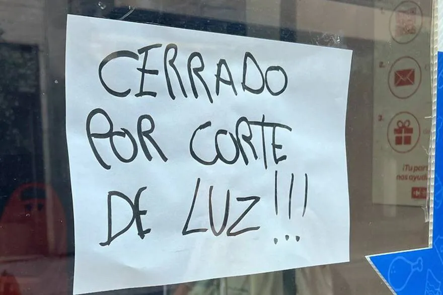 corte-de-luz-en-la-zona-de-plaza-san-TFRRXF5HWZDOHLRK6FNOJWP4QY
