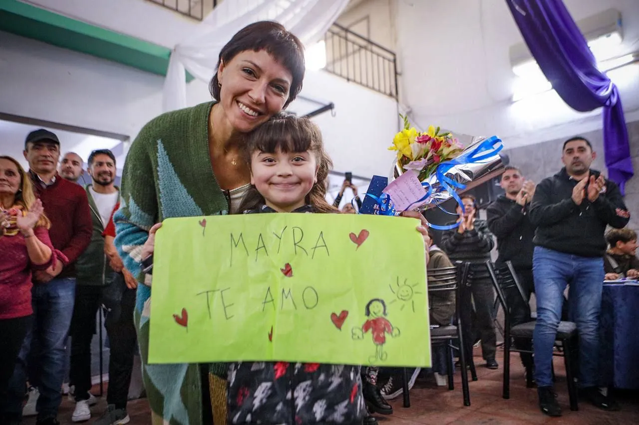 004ce106-331a-43bb-acba-af2b7931fc07