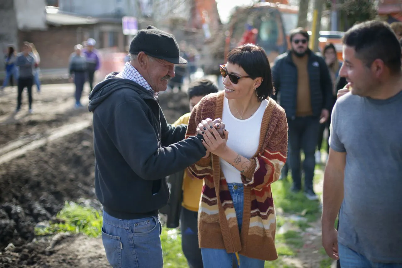 b6b67f49-a4bf-4342-8694-5be8ee10f203